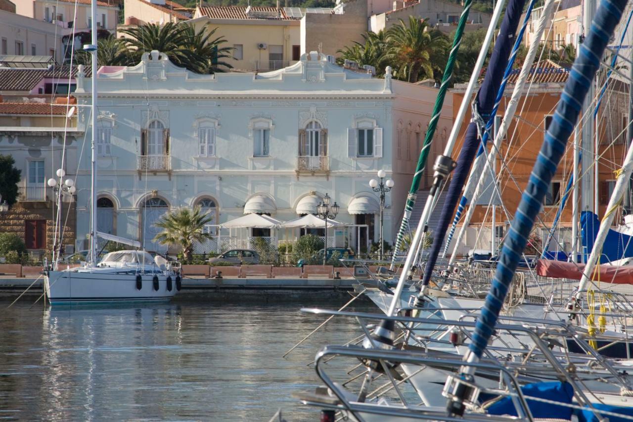 Hotel Hieracon Carloforte  Extérieur photo